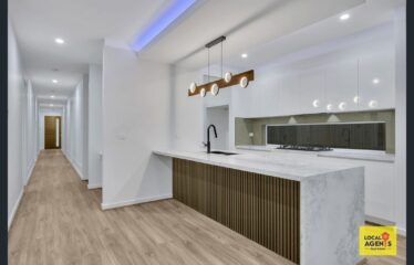 11 Rice Flower Crescent, Strathtulloh, Vic 3338