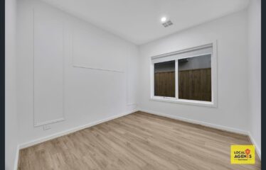 11 Rice Flower Crescent, Strathtulloh, Vic 3338