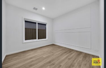 11 Rice Flower Crescent, Strathtulloh, Vic 3338