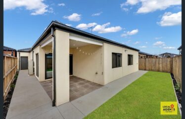 14 Huffnell Road, Deanside, Vic 3336